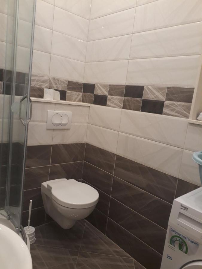 Apartmani Andrea Studio ヘルツェグ・ノヴィ エクステリア 写真